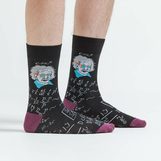 Einstein didn't like to wear socks. So he wasn't a fashion genius...we'll forgive him. We think he'd still appreciate having his face on some of the smartest fashion around. Relatively speaking, of course. It doesn't take a genius to realize that this men's crew times 2 equals great fashion.