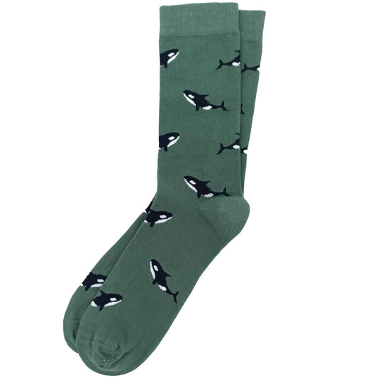 Men’s green socks featuring a playful whale pattern, perfect for ocean lovers.