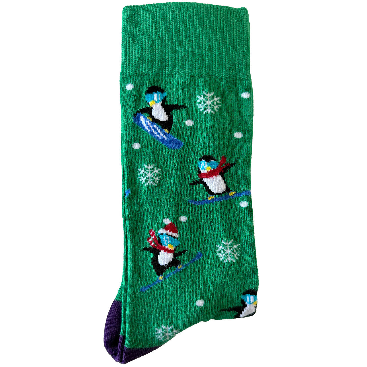 Men’s green socks featuring snowboarding penguins wearing Christmas hats and scarves in a festive design.